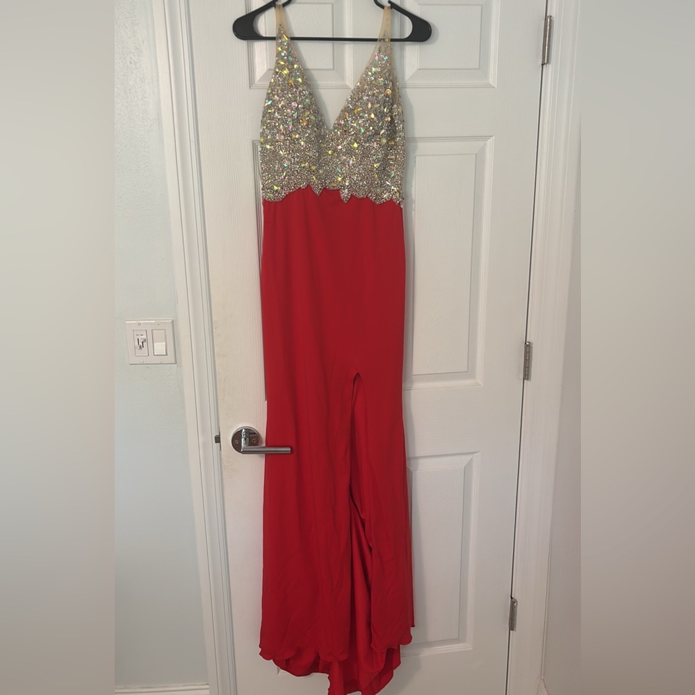 Red prom dress